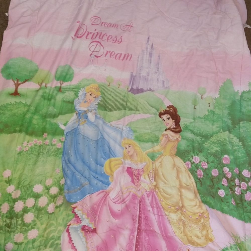 Disney princess reversible twin bed comforter